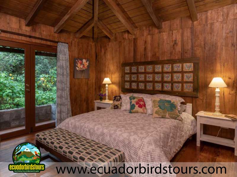 Sachatamia Lodge by Ecuador Birds Tours